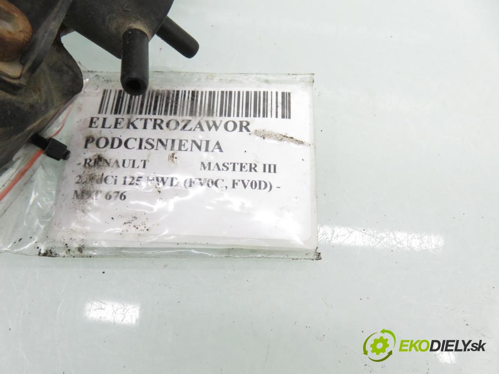 RENAULT MASTER III Skrzynia (FV) FURGON 2012 92,00 2.3 dCi 125 FWD (FV0C, FV0D) - M9T 676 2298,00 VENTIL VAKUUM: 8200762162