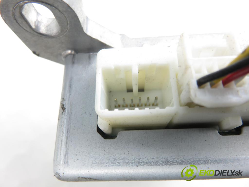 CITROEN C1 (PM_, PN_) HB 2007 50,00 1.0 12V R3 68 - 1KR-FE 998,00 serv/podporovanie elektrické 896500H010 ; 452500H011 ; 6900000521