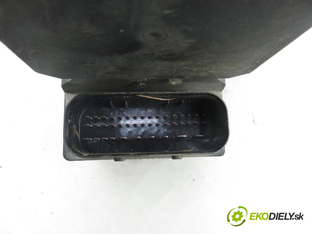 FORD MONDEO III Turnier (BWY) KOMBI 2006 107,00 2.0 16V - CJBB 1999,00 Pumpa ABS 4S712C405AA ; 0265225338 ; 0265950155 (Pumpa ABS)