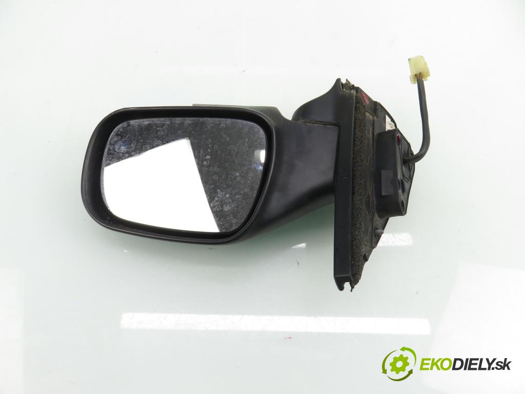 SUBARU JUSTY III (G3X) MINIVAN 2004 79,00 1.5 AWD - 99 M15A 1490,00 Spätné zrkadlo