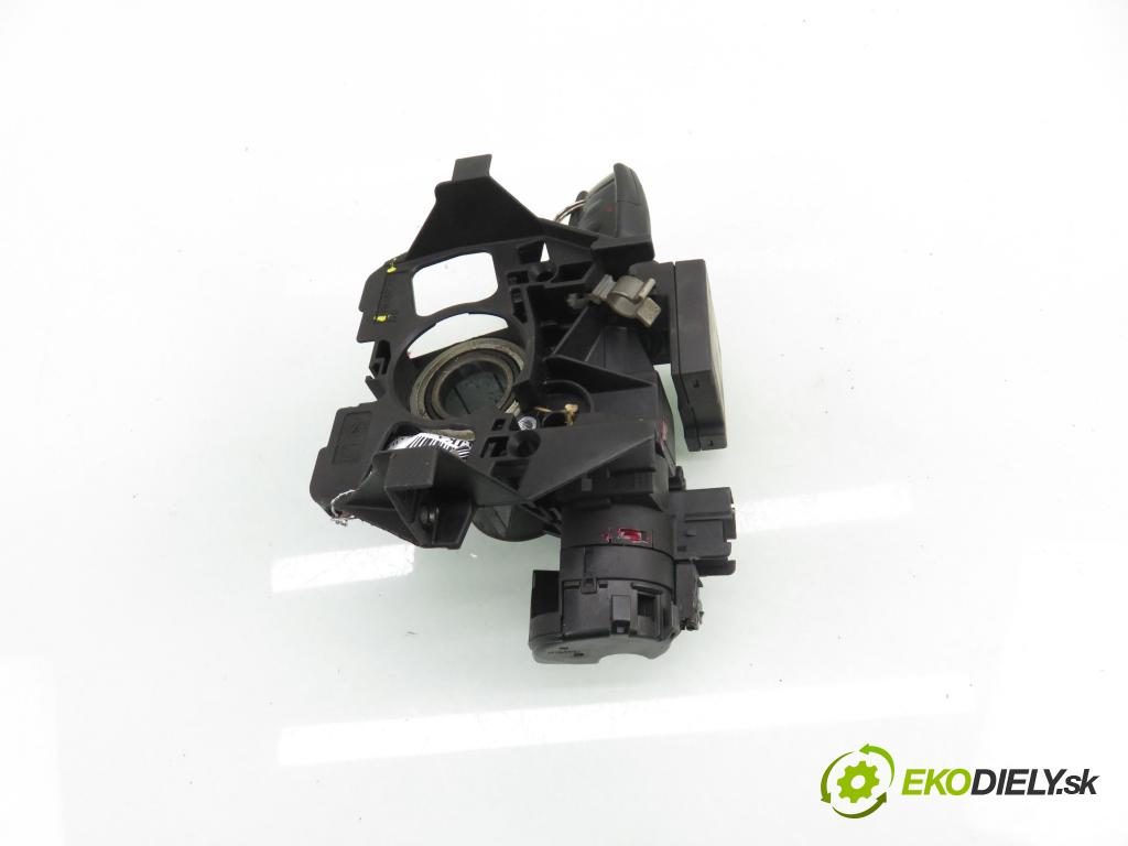 OPEL ASTRA G Kombi (T98) KOMBI 1999 74,00 1.6 16V - Z 16 XE 1598,00 spinačka 90589313 ; 5WK4763 ; 90560475 (Spínacia skrinka)