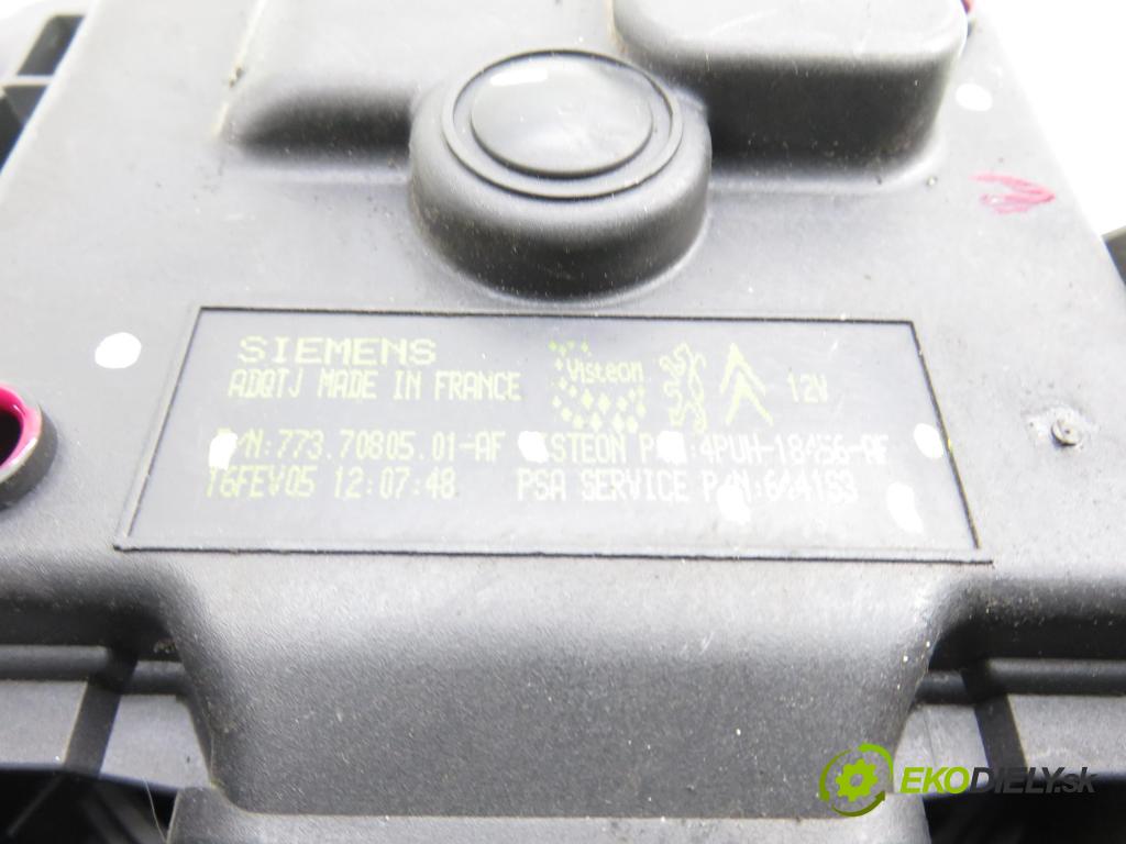 PEUGEOT 407 (6D_) SEDAN 2005 80,00 1.6 HDi 110 - 9HZ (DV6TED4) 1560,00 Ventilátor vetráku 4PUH18456AF ; 6441S3 ; 7737080501AF