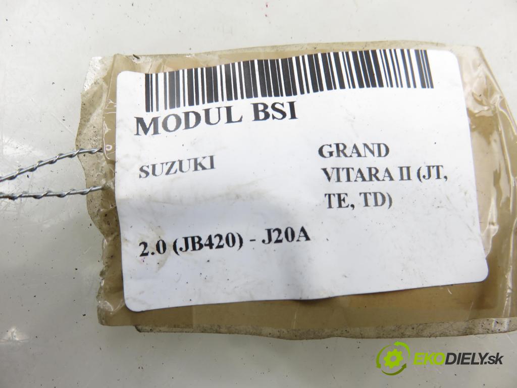 SUZUKI GRAND VITARA II (JT, TE, TD) SUV 2009 103,00 2.0 (JB420) - J20A 1995,00 Skrinka POJISTKY: 3861084F21 ; 0665005592