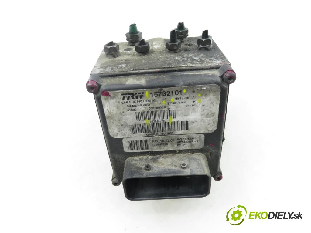 PEUGEOT 407 SW (6E_) KOMBI 2006 80,00 1.6 HDi 110 - 9HZ (DV6TED4) 1560,00 Pumpa ABS S118676001K ; 9657462080 ; 15732101 (Pumpa ABS)