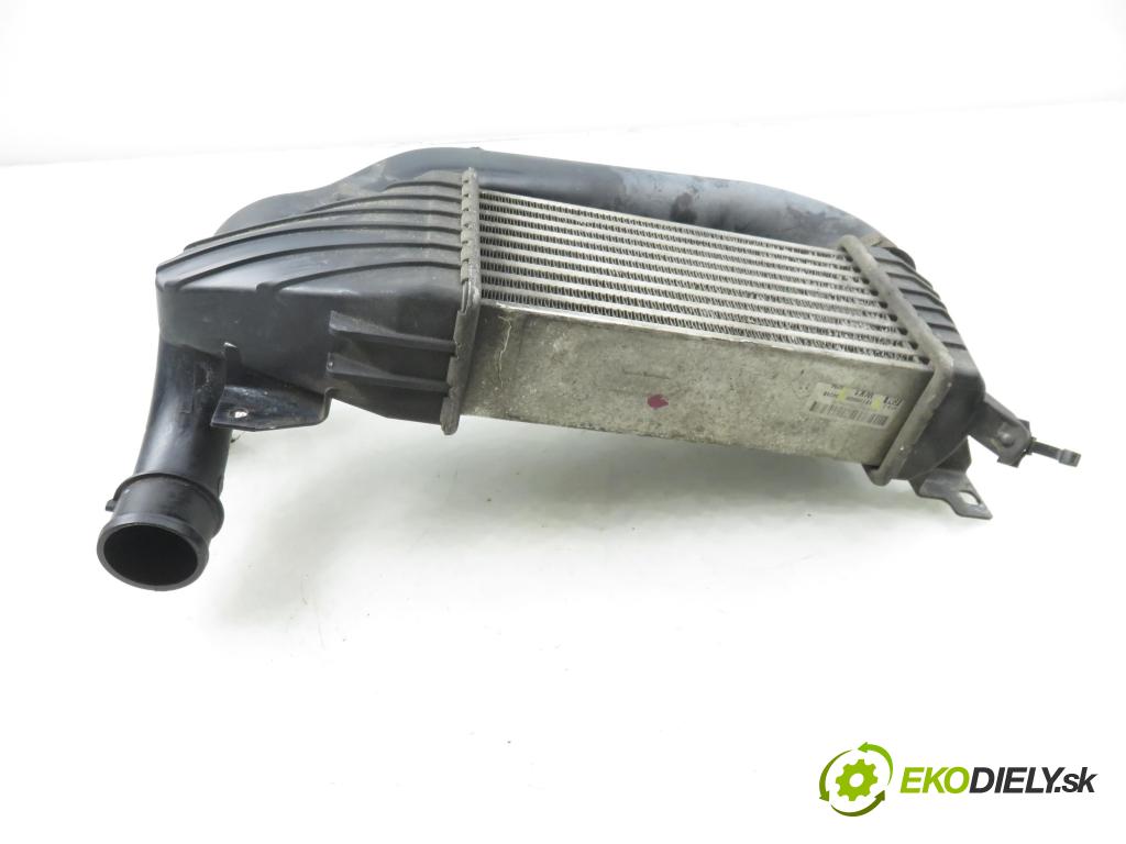 OPEL ASTRA H (A04) HB 2005 59,00 1.7 CDTI - Z 17 DTL 1686,00 chladič intercooler 13128926