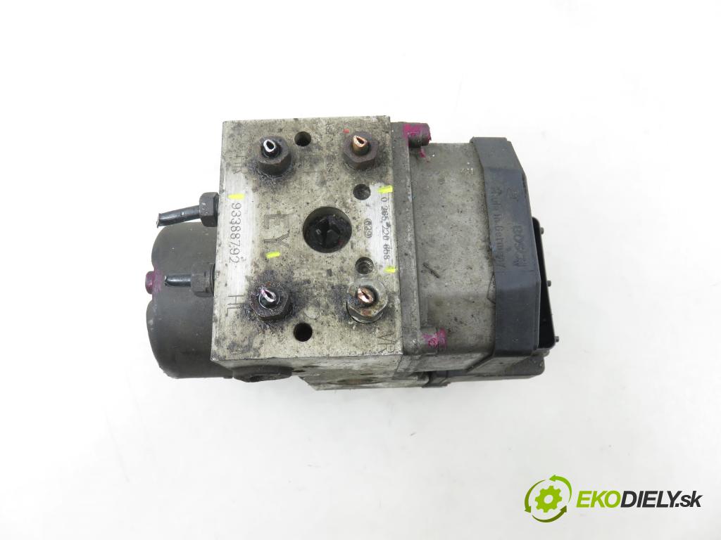 OPEL MERIVA A nadwozie wielkoprzestrzenne (MPV) (X03) HB 2004 74,00 1.7 CDTI 100 - Z 17 DTH 1686,00 Pumpa ABS 0273004655 ; 93388792YE ; 0265220658 (Pumpa ABS)