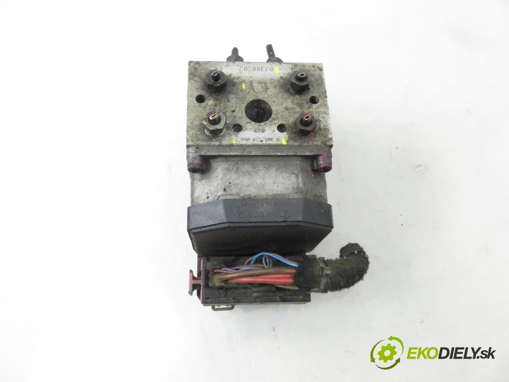 OPEL MERIVA A nadwozie wielkoprzestrzenne (MPV) (X03) HB 2004 74,00 1.7 CDTI 100 - Z 17 DTH 1686,00 Pumpa ABS 0273004655 ; 93388792YE ; 0265220658 (Pumpa ABS)