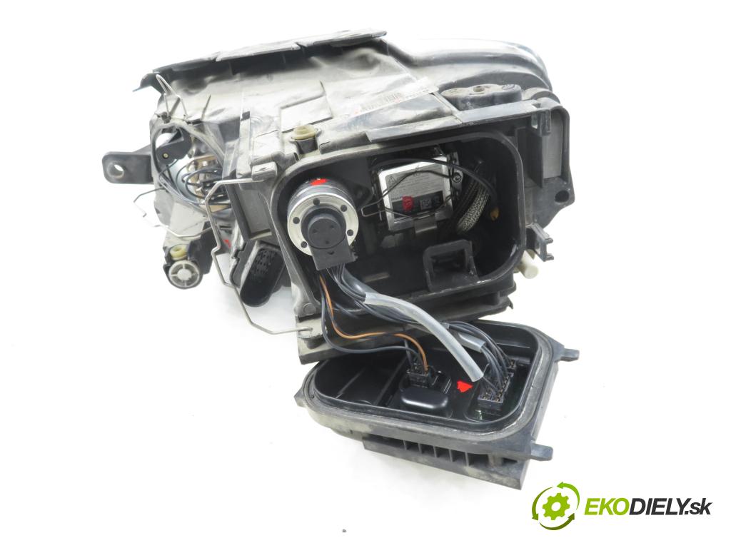 VW PASSAT B6 Variant (3C5) KOMBI 2007 125,00 2.0 TDI - BMR 1968,00 Svetlo PP 3C0941752G