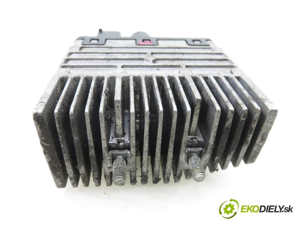 VW TRANSPORTER V Autobus (7HB, 7HJ, 7EB, 7EJ, 7EF, 7EG, 7HF, 7E BUS 2003 77,00 1.9 TDI - AXB 1896,00 Riadiaca jednotka 3B0919506 ; 898999000