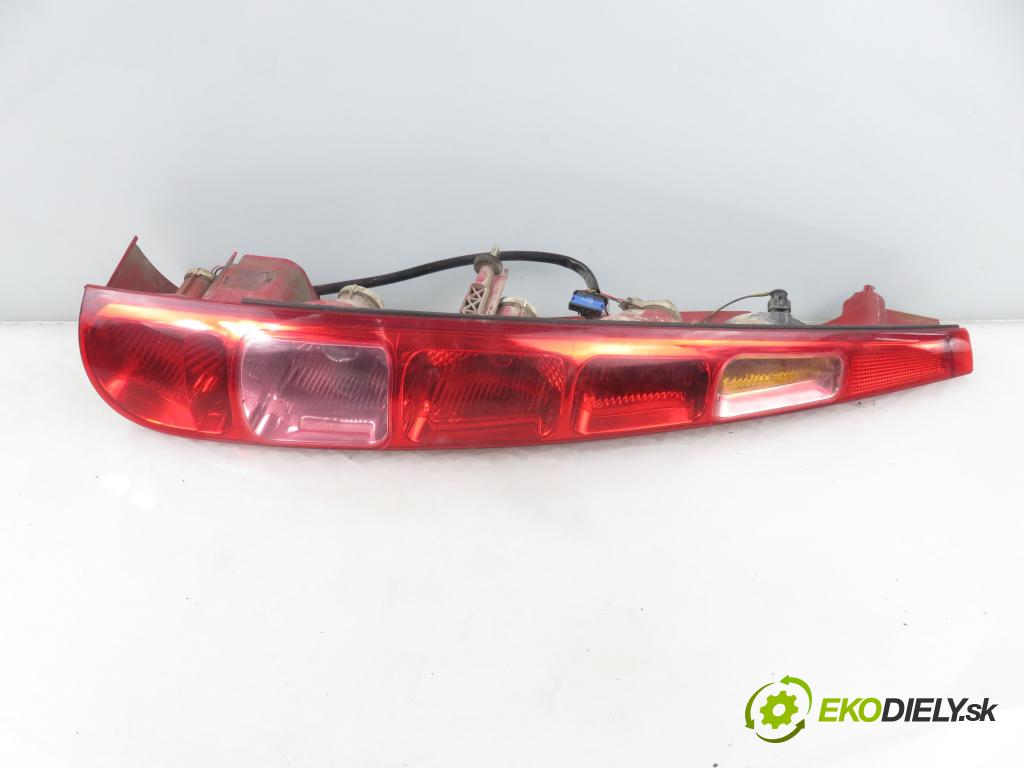 CITROEN C8 (EA_, EB_) MINIVAN 2007 100,00 2.0 HDi 135 - RHR (DW10BTED4) 1997,00 světlo levé zadní 
