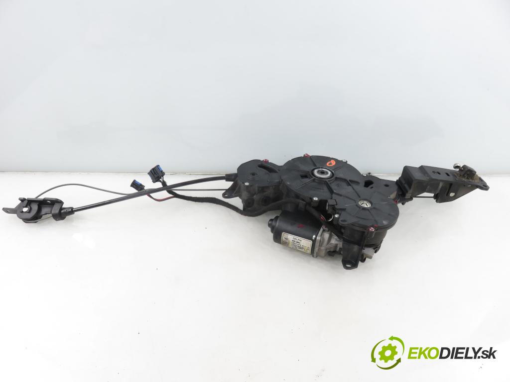 CITROEN C8 (EA_, EB_) MINIVAN 2007 100,00 2.0 HDi 135 - RHR (DW10BTED4) 1997,00 zámok dveře posúvne 1488889080 ; 16835875