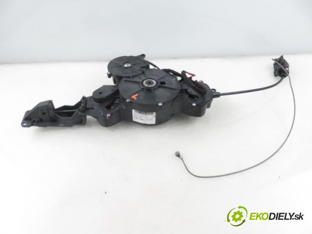 CITROEN C8 (EA_, EB_) MINIVAN 2007 100,00 2.0 HDi 135 - RHR (DW10BTED4) 1997,00 zámok Dvere posúvne 1489111080 ; 18113890