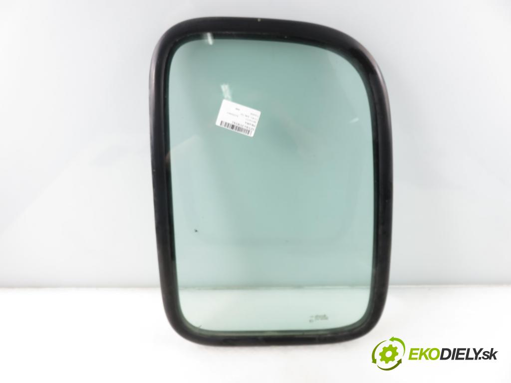 RENAULT KANGOO (KC0/1_) KOMBIVAN 2008 50,00 1.5 dCi 68 - K9K 714 1461,00 Okno dvierka pravá 