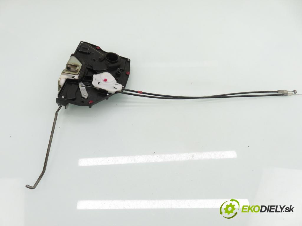 SUZUKI SWIFT III (MZ, EZ) HB 2006 68,00 1.3 4x4 (RS 413) - M13A 1328,00 zámok 