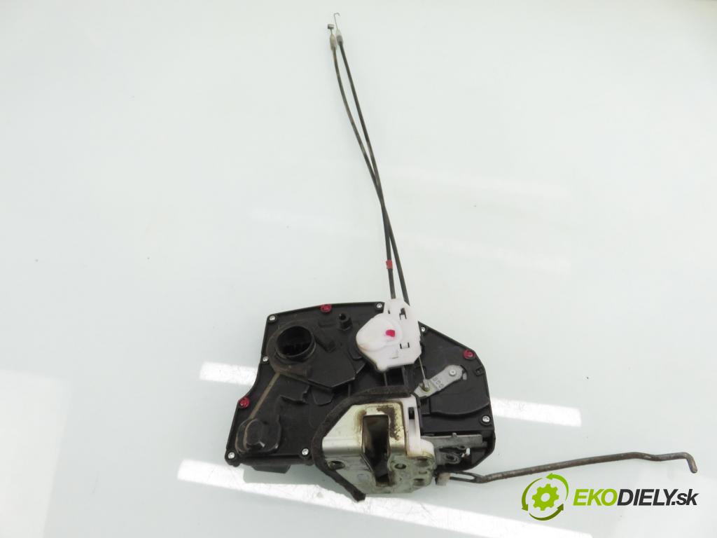 SUZUKI SWIFT III (MZ, EZ) HB 2006 68,00 1.3 4x4 (RS 413) - M13A 1328,00 zámok