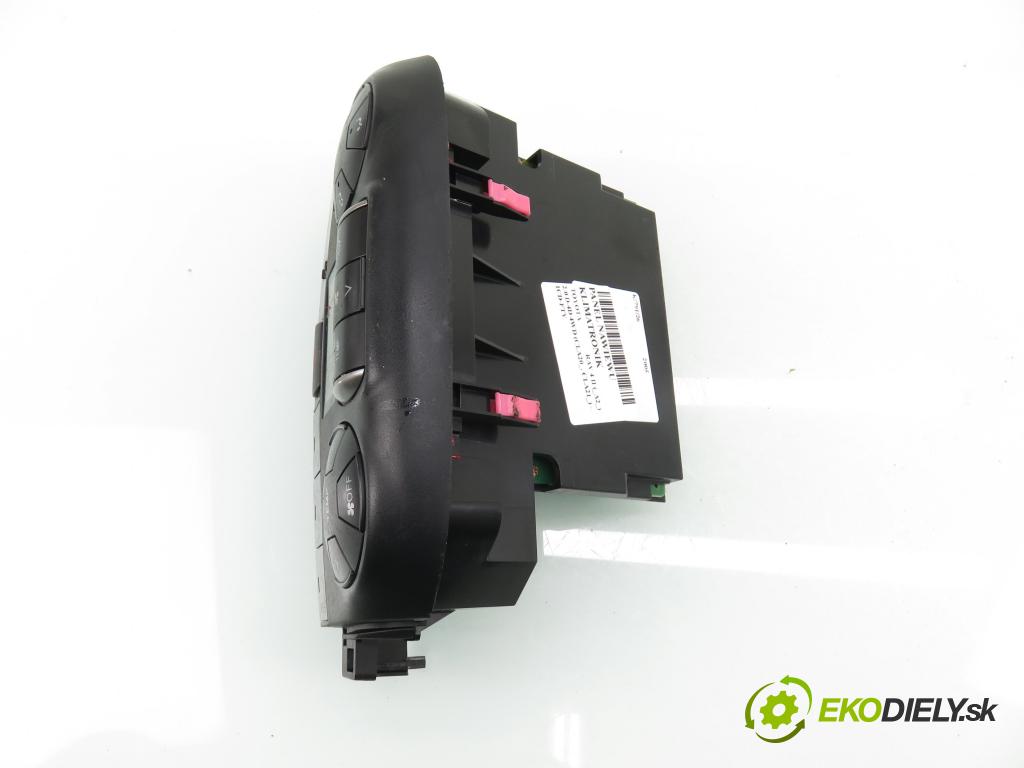 TOYOTA RAV 4 II (_A2_) SUV 2005 85,00 2.0 D-4D 4WD 116 - 1CD-FTV 1995,00 Panel kúrenia KLIMATRONIK 8865042170 ; 1773007731