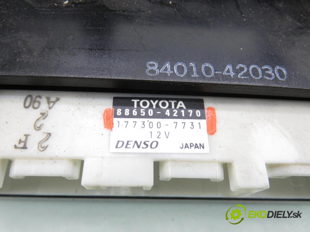TOYOTA RAV 4 II (_A2_) SUV 2005 85,00 2.0 D-4D 4WD 116 - 1CD-FTV 1995,00 Panel kúrenia KLIMATRONIK 8865042170 ; 1773007731