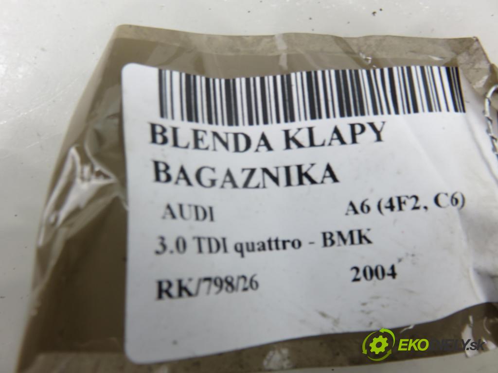 AUDI A6 (4F2, C6) SEDAN 2004 165,00 3.0 TDI quattro - BMK 2967,00 Zadné čelo dverí kufor 8E0827657E ; 8E0827657D