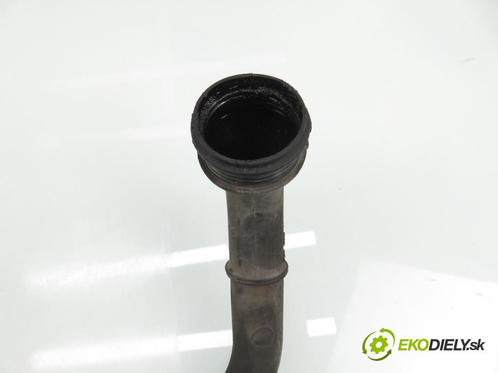 RENAULT KANGOO (KC0/1_) KOMBIVAN 2008 50,00 1.5 dCi 68 - K9K 714 1461,00 Rúra prívodu vzduchu 8200765029 ; 8200324183