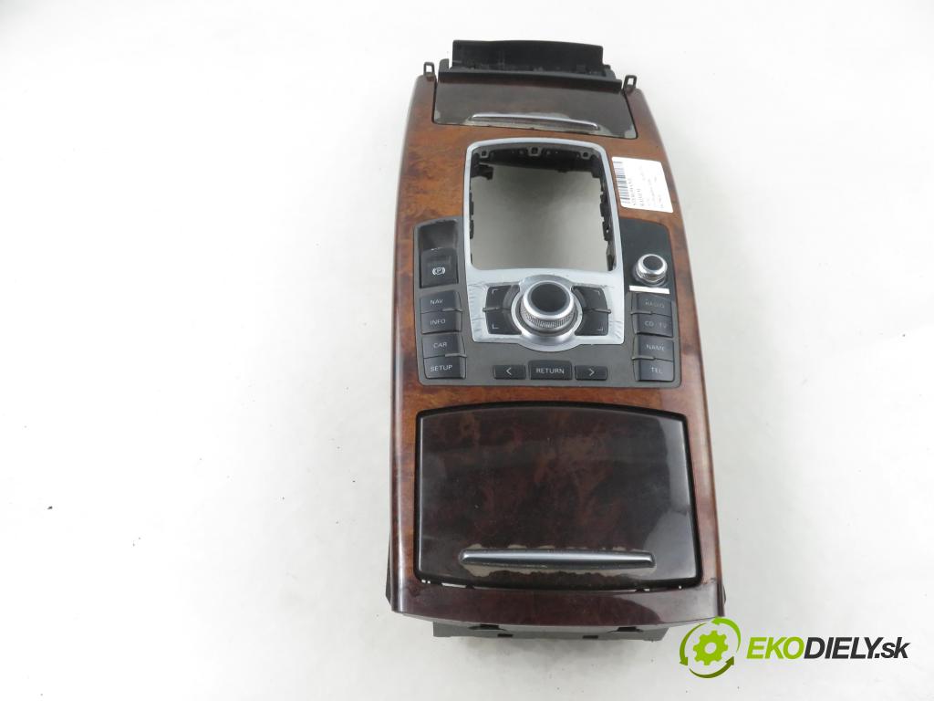 AUDI A6 (4F2, C6) SEDAN 2004 165,00 3.0 TDI quattro - BMK 2967,00 Panel ovládaní IDRIVE 4F1864261B