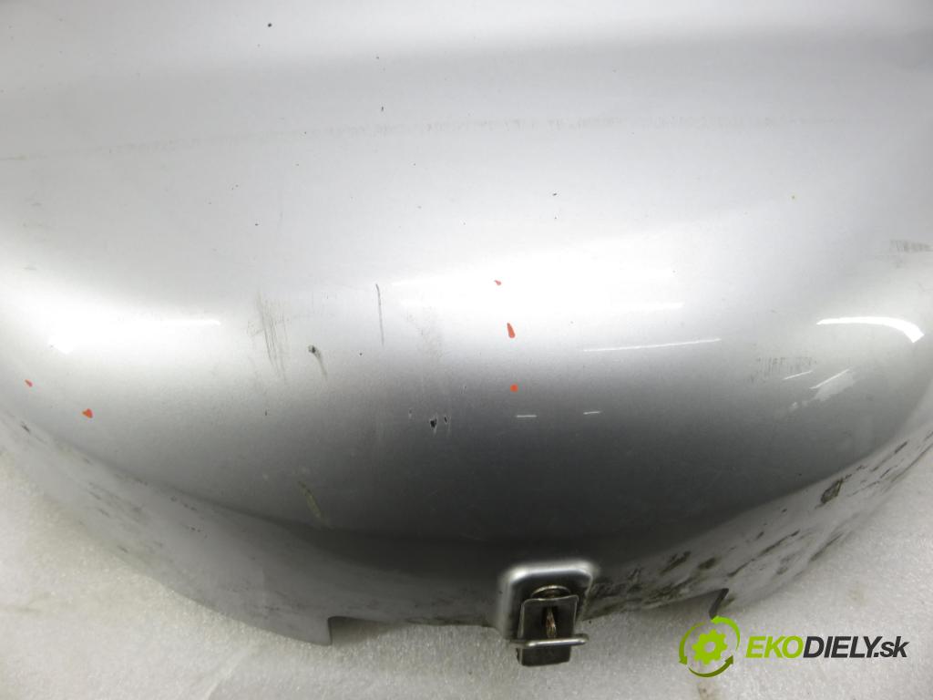 TOYOTA RAV 4 II (_A2_) SUV 2003 85,00 2.0 D-4D 4WD 116 - 1CD-FTV 1995,00 ZÁVĚS KOLA NÁHRADNÍ: 6477342030 ; 6477142100