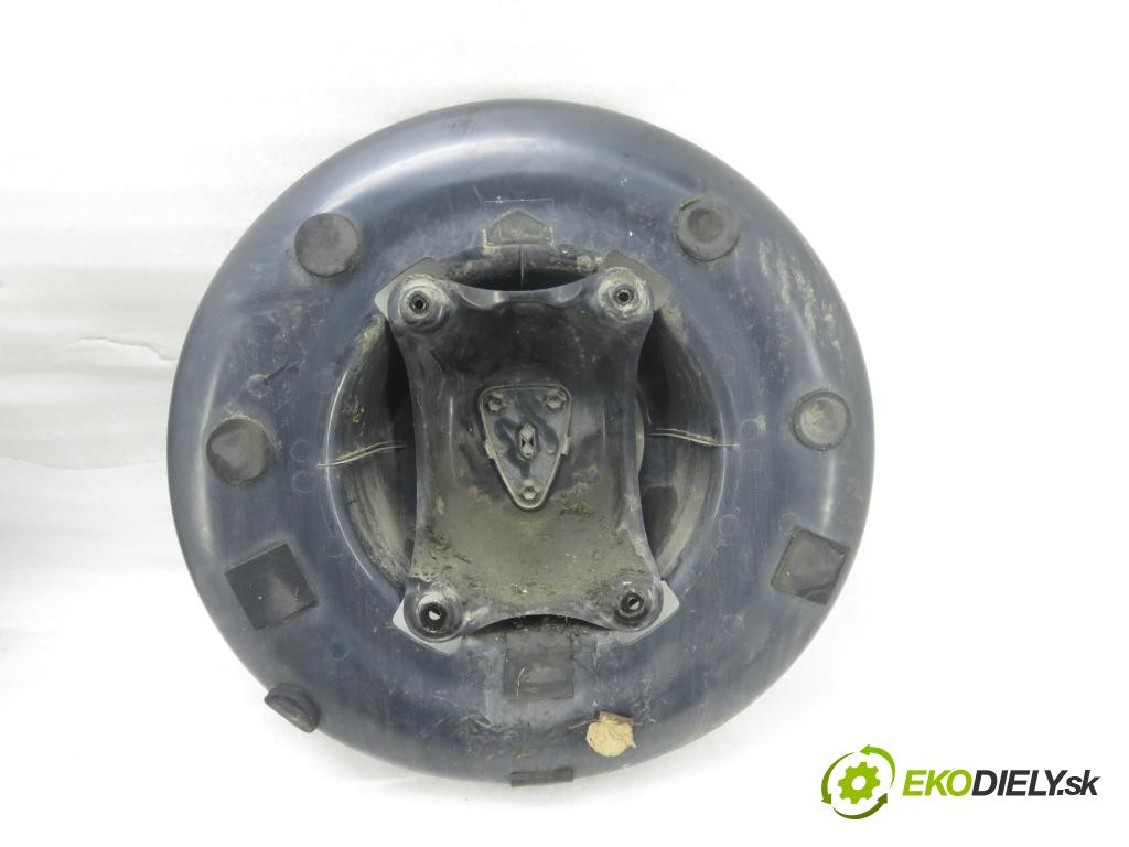 TOYOTA RAV 4 II (_A2_) SUV 2003 85,00 2.0 D-4D 4WD 116 - 1CD-FTV 1995,00 Vešiak: KOLA: ZÁLOHOVANIE: 6477342030 ; 6477142100