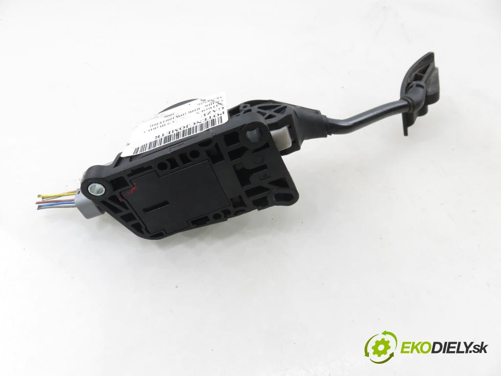 CITROEN C5 III (RD_) SEDAN 2006 100,00 2.0 HDi - RHR (DW10BTED4) 1997,00 Potenciometer plynu 0280755097 ; 9661504180 (Potenciometer plynového pedálu)