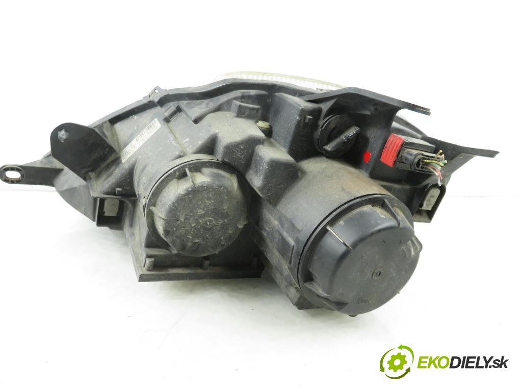 CITROEN C8 (EA_, EB_) MINIVAN 2007 100,00 2.0 HDi 135 - RHR (DW10BTED4) 1997,00 Svetlo PP