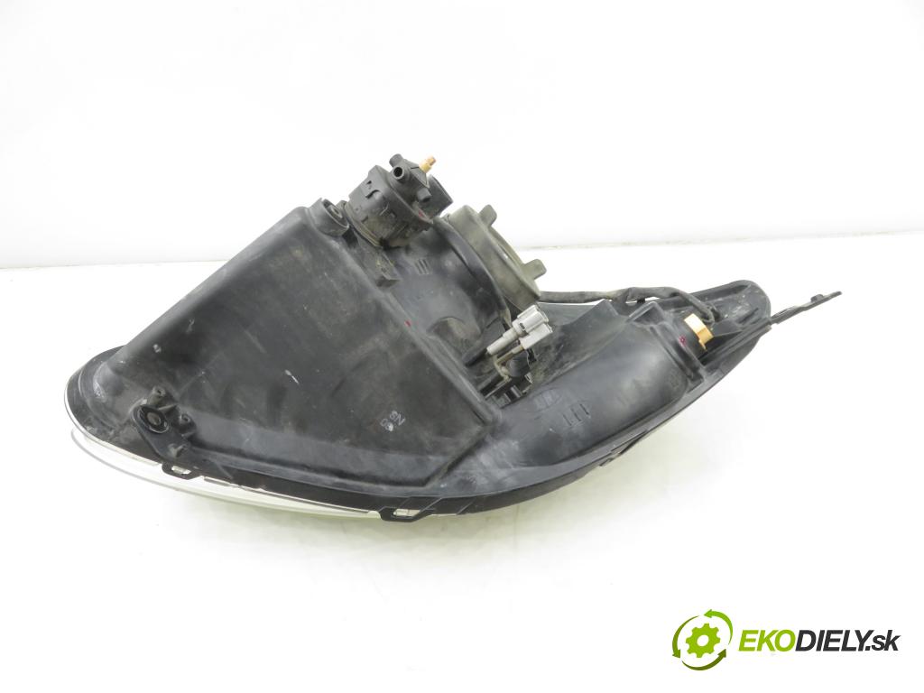 SUZUKI SWIFT III (MZ, EZ) HB 2006 68,00 1.3 4x4 (RS 413) - M13A 1328,00 Svetlo LP P4981L