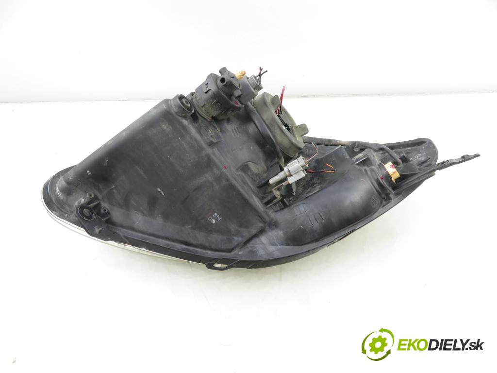 SUZUKI SWIFT III (MZ, EZ) HB 2006 68,00 1.3 4x4 (RS 413) - M13A 1328,00 Svetlo LP P4981L