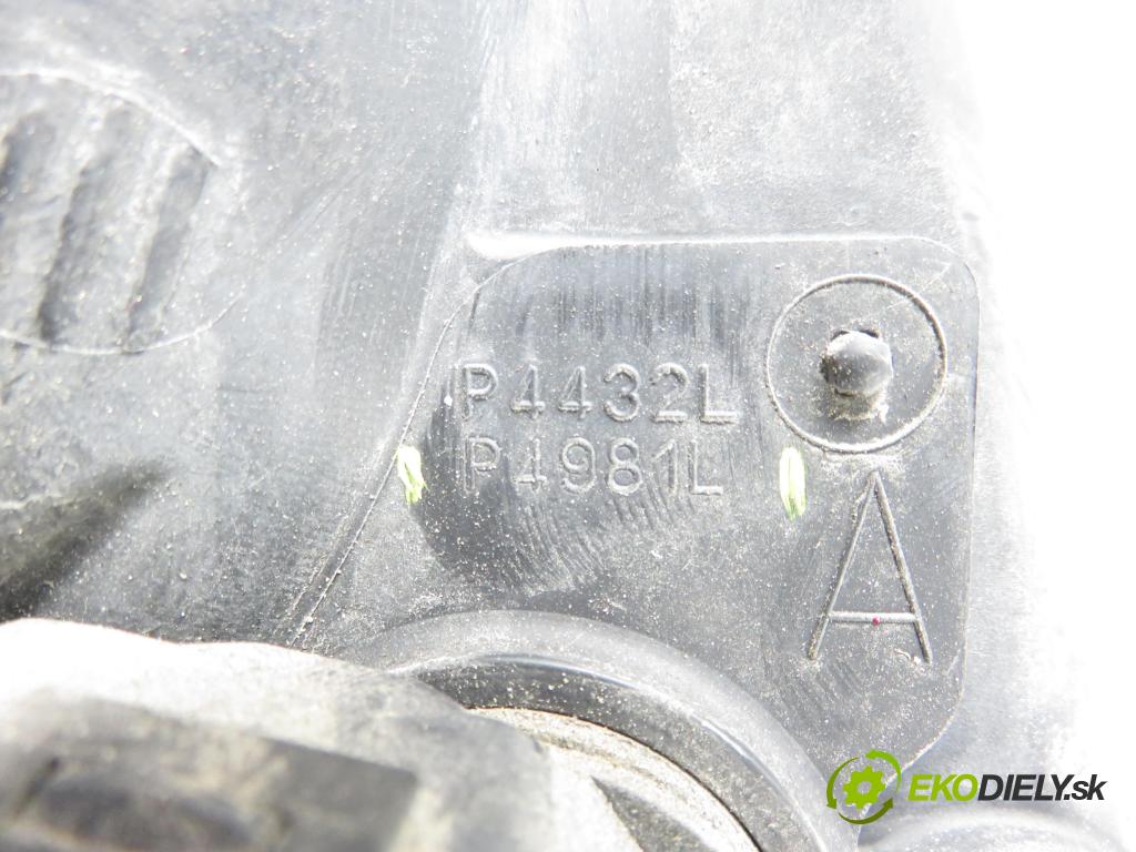 SUZUKI SWIFT III (MZ, EZ) HB 2006 68,00 1.3 4x4 (RS 413) - M13A 1328,00 Svetlo LP P4981L