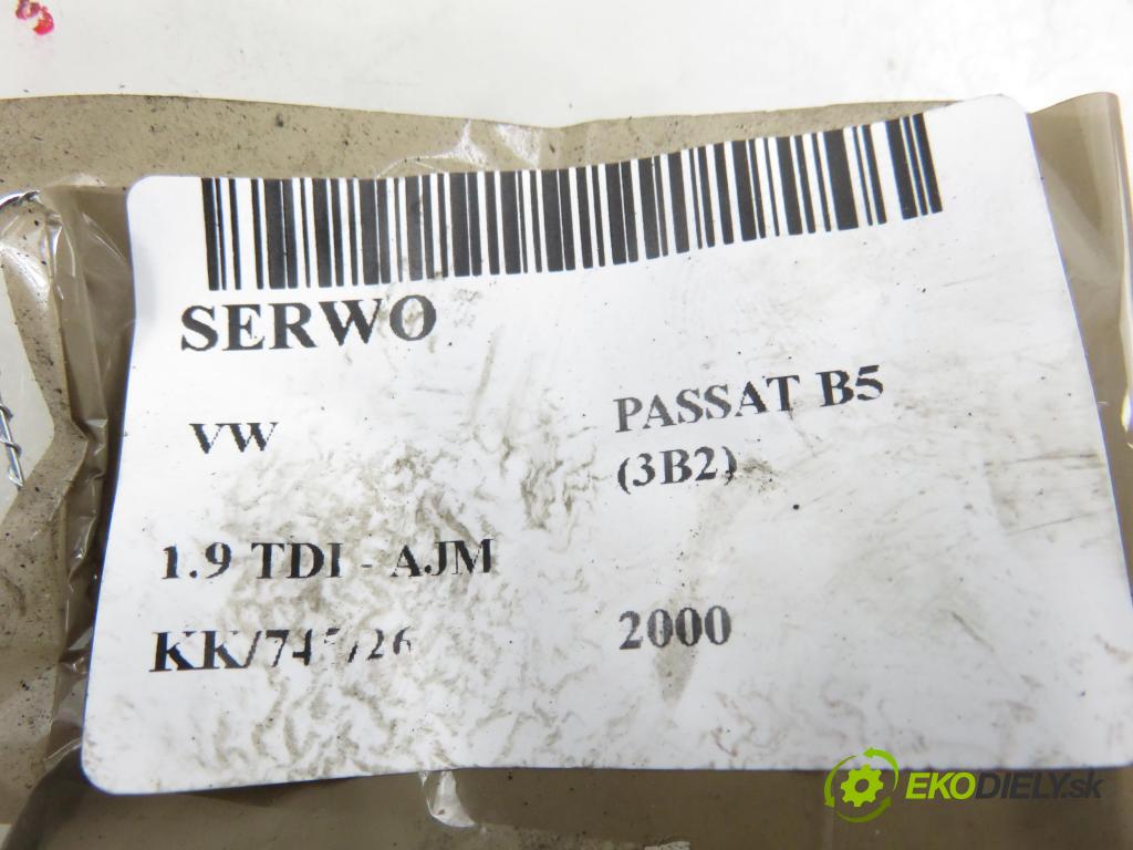VW PASSAT B5 (3B2) SEDAN 2000 85,00 1.9 TDI - AJM 1896,00 Posilovač 4B3612105 (Servočerpadlo)
