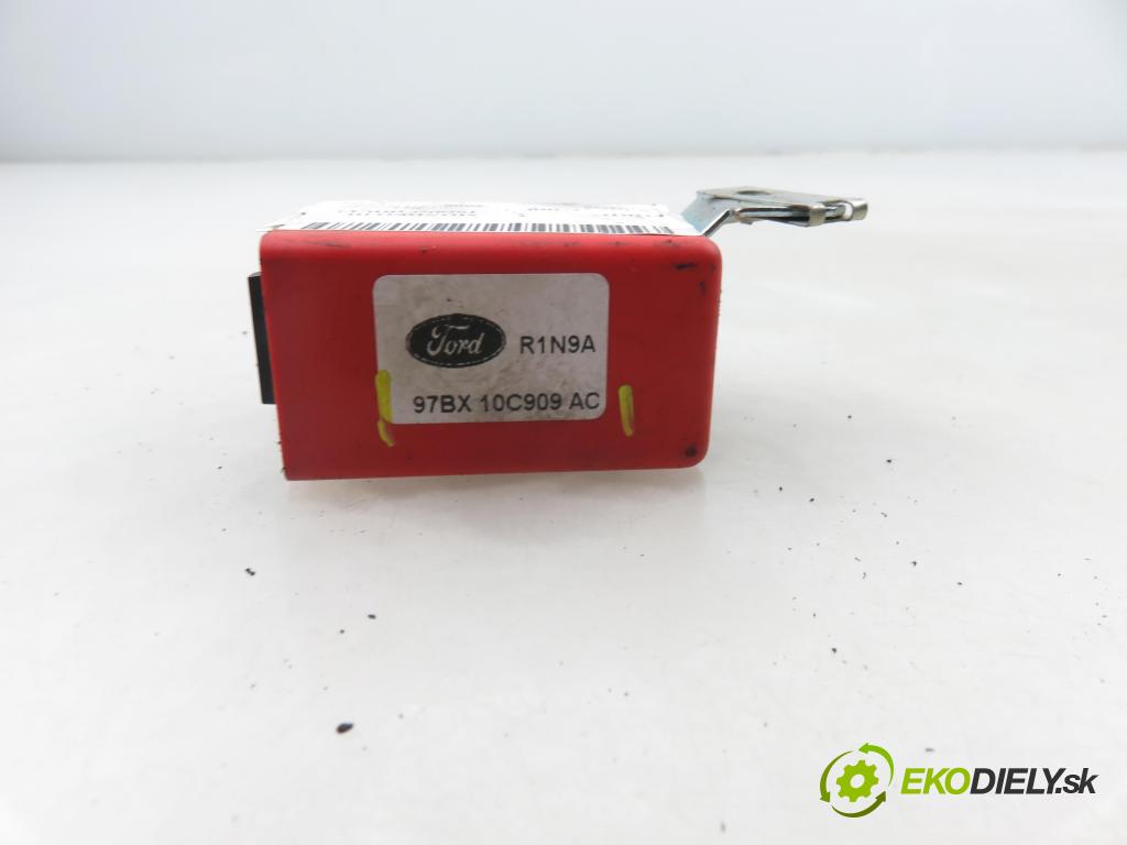 FORD MONDEO III Turnier (BWY) KOMBI 2006 107,00 2.0 16V - CJBB 1999,00 Riadiaca jednotka ťažného oka 97BX10C909AC ; 85451214