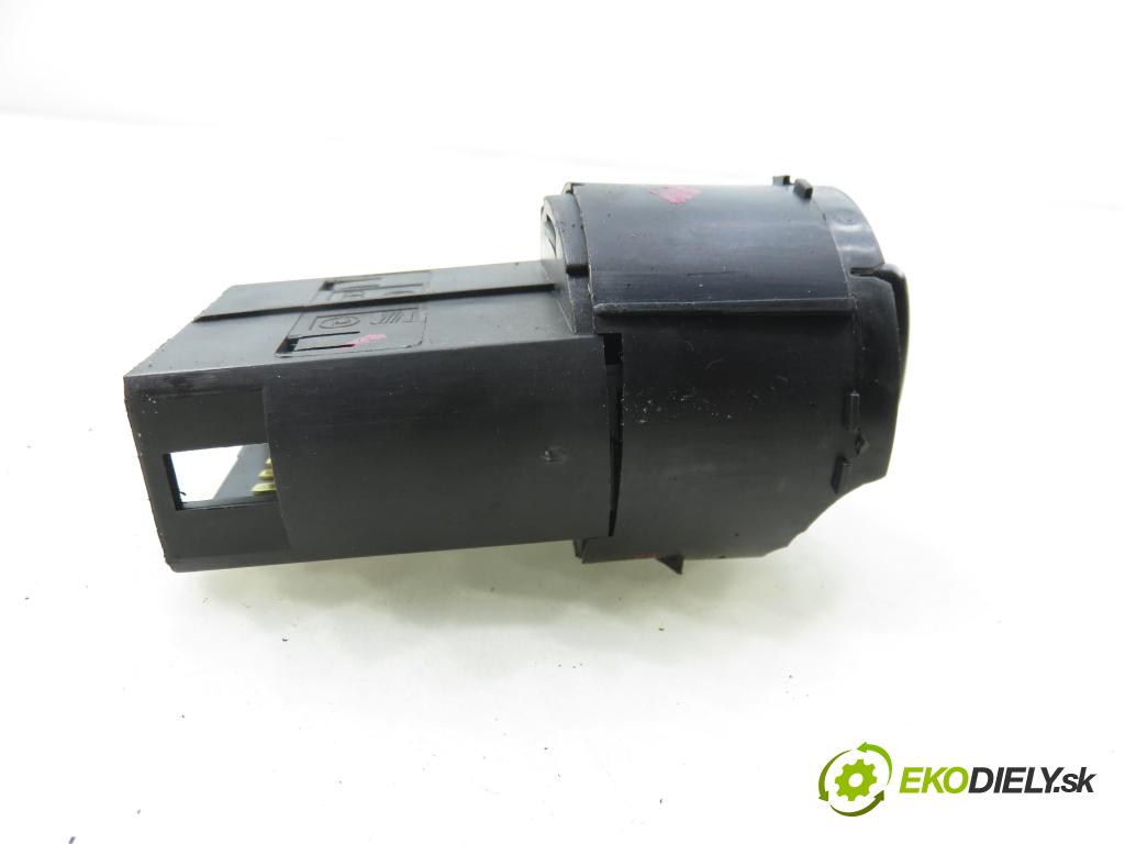 SEAT LEON (1M1) HB 2000 81,00 1.9 TDI 110 - ASV 1896,00 prepínač svetlá 1M1941531L