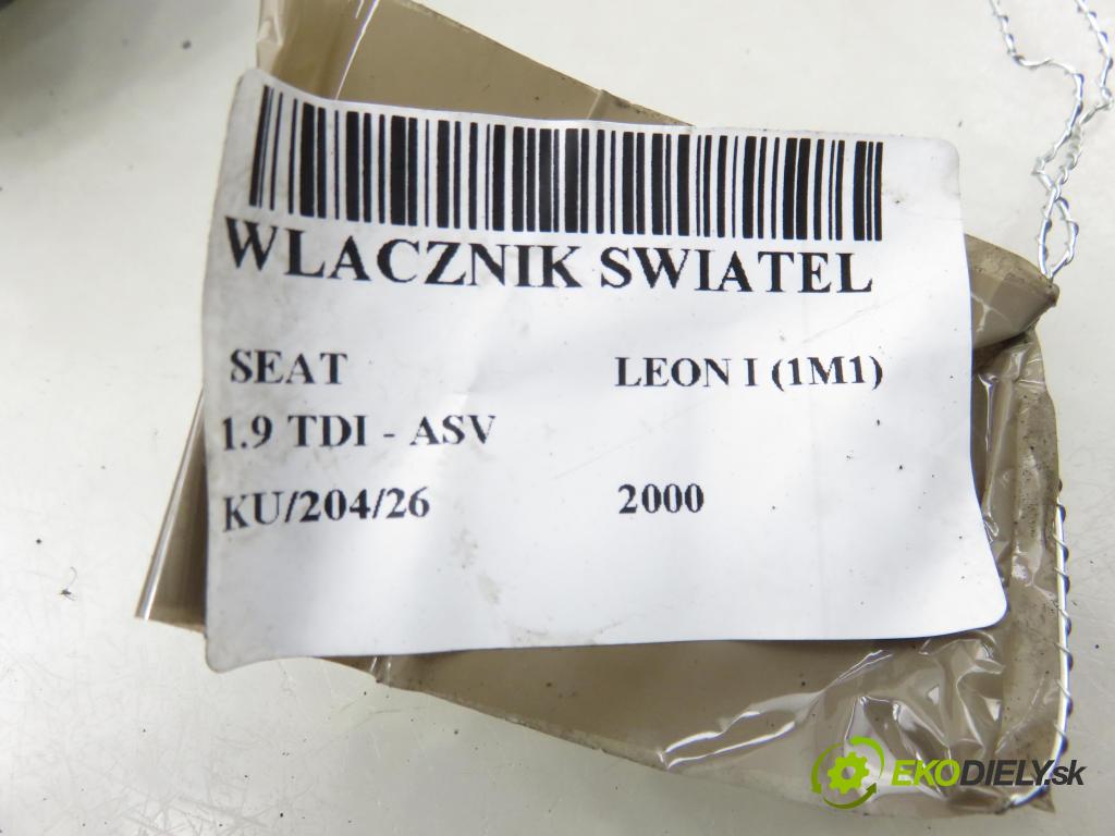 SEAT LEON (1M1) HB 2000 81,00 1.9 TDI 110 - ASV 1896,00 prepínač svetlá 1M1941531L
