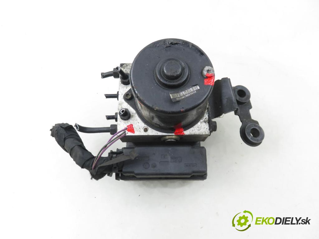 AUDI A3 (8L1) HB 2001 96,00 1.9 TDI PD 130 - ASZ 1896,00 Pumpa ABS 10096003133 ; 1C0907379E ; 10020600094 (Pumpa ABS)