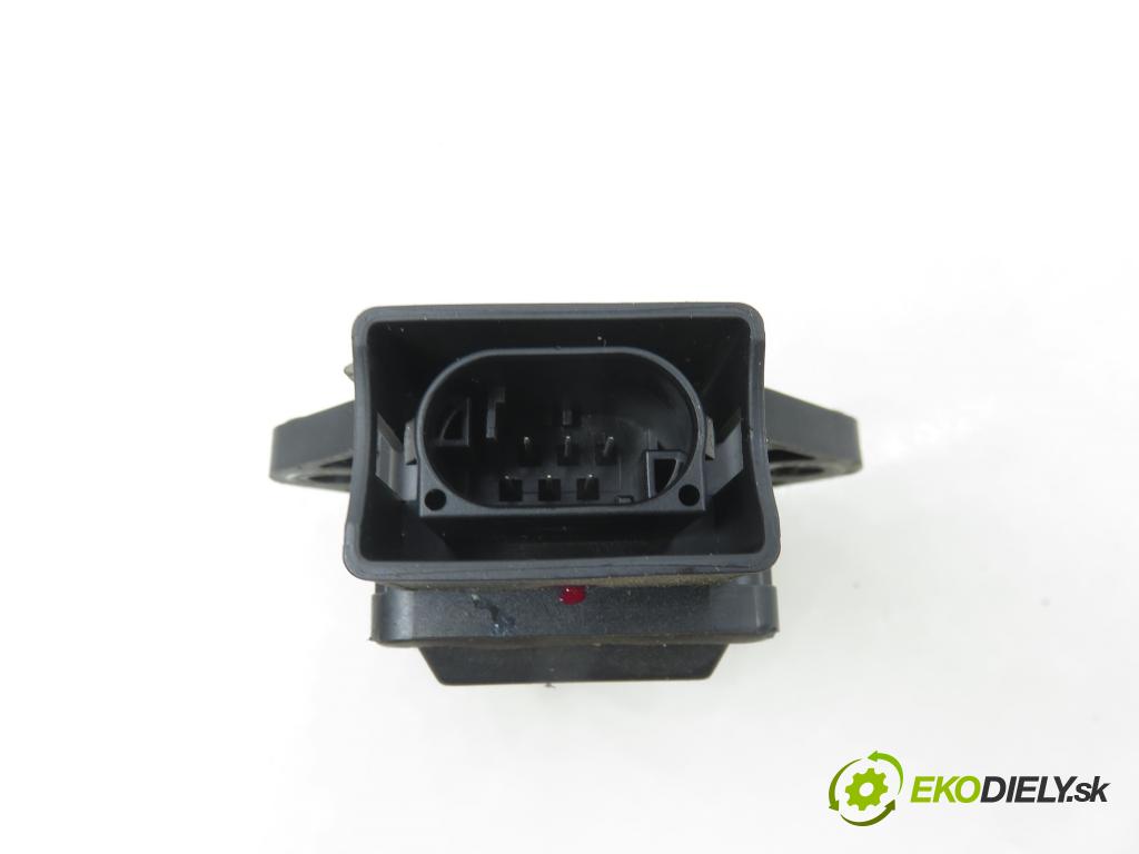 FORD MONDEO III Turnier (BWY) KOMBI 2006 107,00 2.0 16V - CJBB 1999,00 Snímač ESP 0265005617 ; 4S7T14B296AA