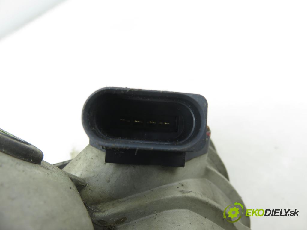AUDI A3 (8L1) HB 2001 96,00 1.9 TDI PD 130 - ASZ 1896,00 chladič intercooler 1J0145803E