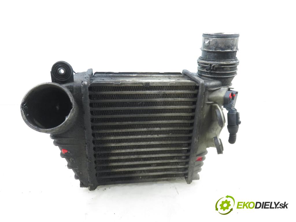 AUDI A3 (8L1) HB 2001 96,00 1.9 TDI PD 130 - ASZ 1896,00 chladič intercooler 1J0145803E