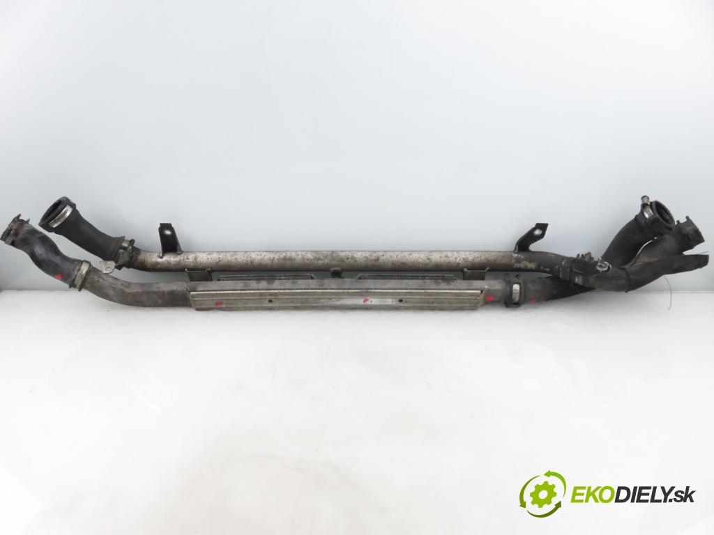 AUDI A6 (4F2, C6) SEDAN 2004 165,00 3.0 TDI quattro - BMK 2967,00 Rúra intercoolera turba 4F0145732B ; 4F0145731E