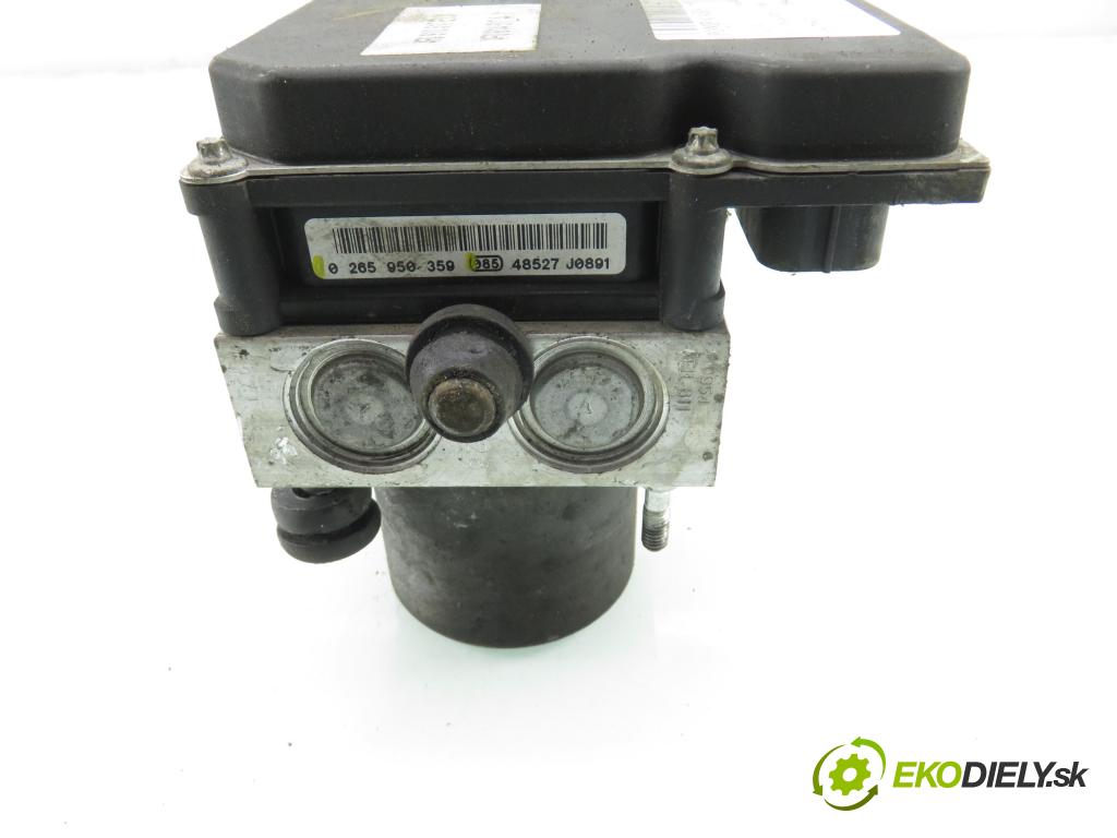 AUDI A6 (4F2, C6) SEDAN 2004 165,00 3.0 TDI quattro - BMK 2967,00 pumpa ABS 0265950359 ; 4F0614517A ; 0265234111 (Pumpa ABS)