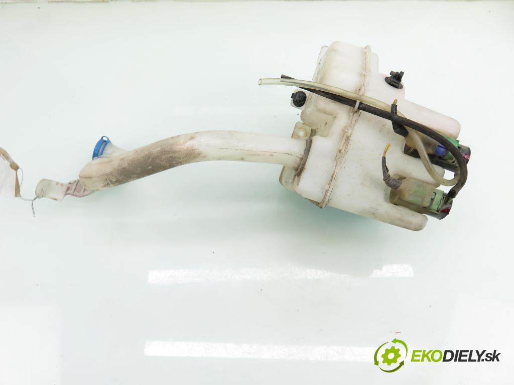 SUZUKI SWIFT III (MZ, EZ) HB 2006 68,00 1.3 4x4 (RS 413) - M13A 1328,00 Nádržka ostrekovačov (Kľučka dverí ostatné)