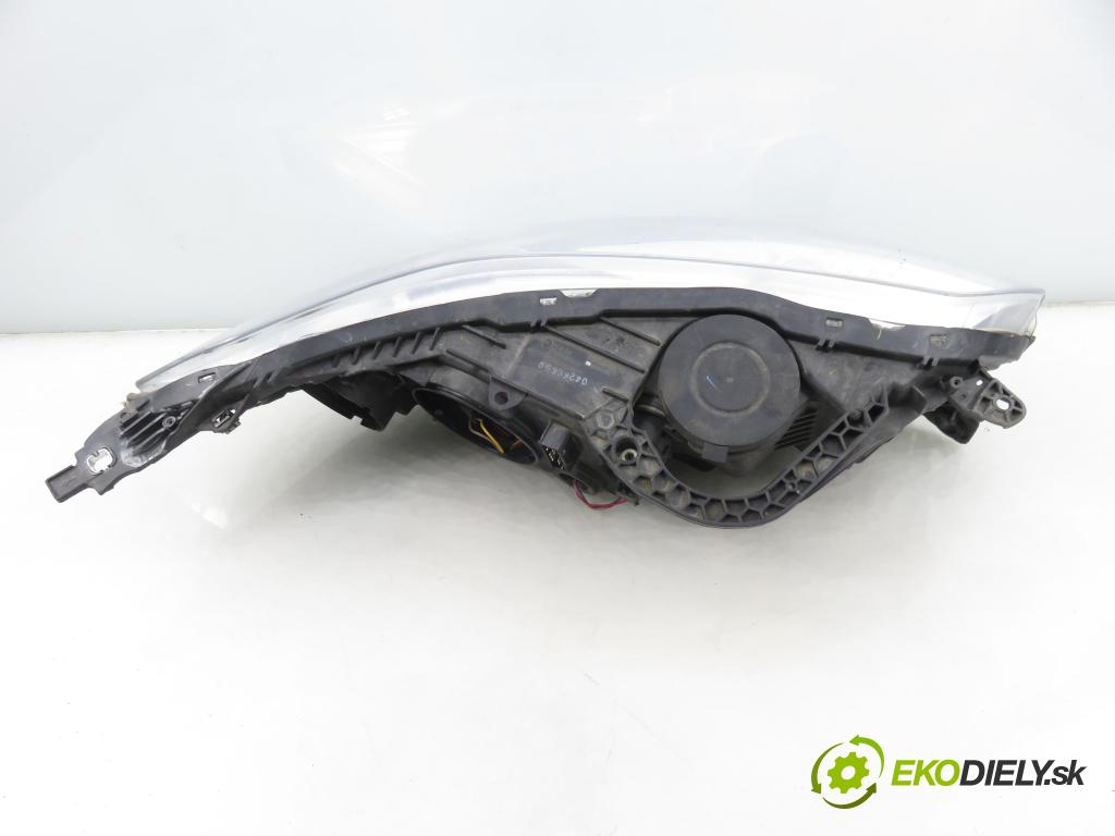 CITROEN C5 III (RD_) SEDAN 2006 100,00 2.0 HDi - RHR (DW10BTED4) 1997,00 Svetlo LP