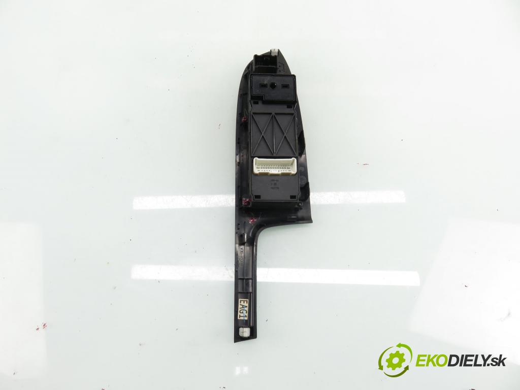 HONDA ACCORD VII (CL, CN) SEDAN 2004 114,00 2.0 (CL7) - K20A6 1998,00 Panel ovládania okien C8HHA4GF52