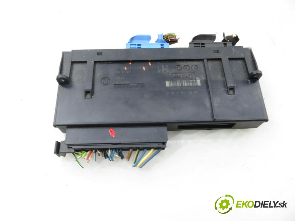 BMW 3 (E90) SEDAN 2006 95,00 318 i 129 - N46 B20 B 1995,00 MODUL komfortu 6983301 ; 6983302