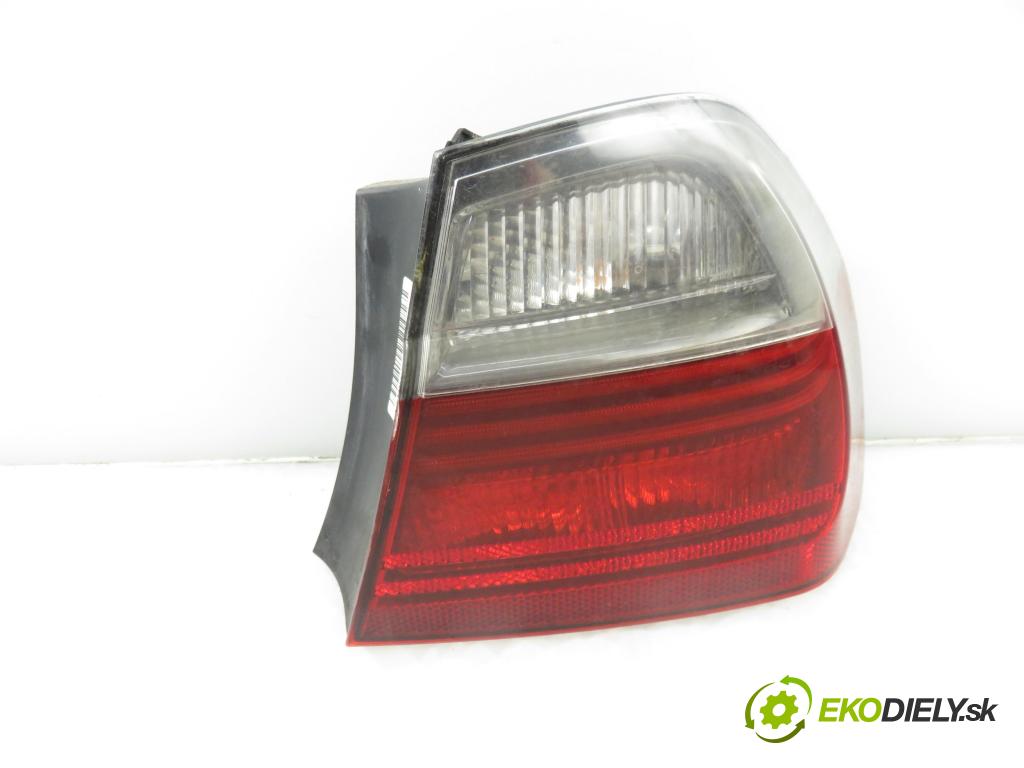 BMW 3 (E90) SEDAN 2006 95,00 318 i 129 - N46 B20 B 1995,00 světlo pravé zadní 0406880