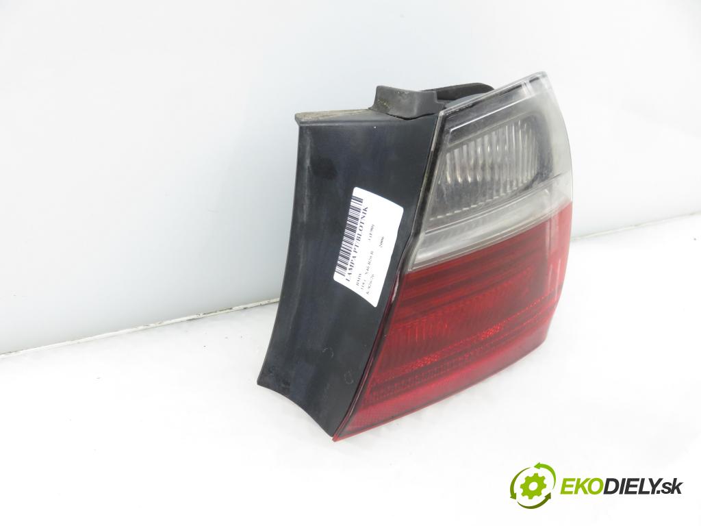 BMW 3 (E90) SEDAN 2006 95,00 318 i 129 - N46 B20 B 1995,00 Svetlo pravé zadné 0406880