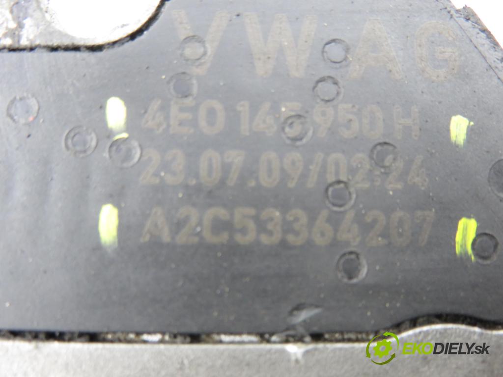 AUDI A6 (4F2, C6) SEDAN 2004 165,00 3.0 TDI quattro - BMK 2967,00 škrtíci klapka A2C53364207 ; 4E0145950H (Škrticí klapka)