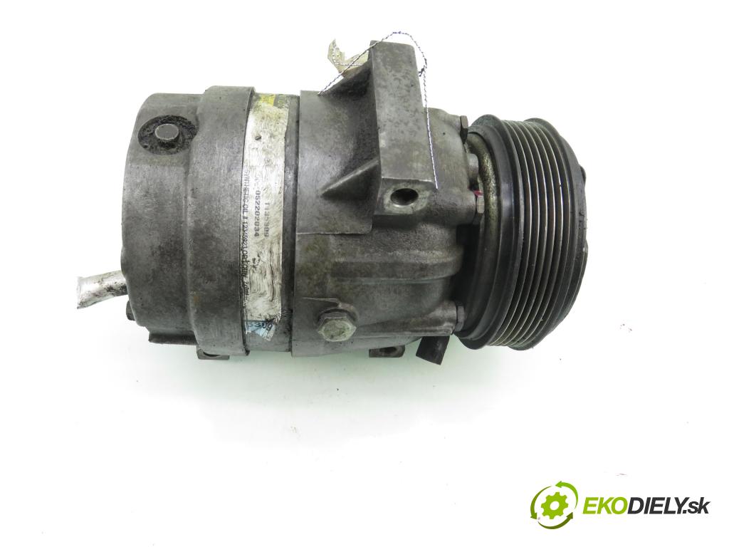 RENAULT SCENIC I (JA0/1_) MINIVAN 2000 72,00 1.9 dTi (JA0N) - F9Q 734 1870,00 KOMPRESOR: klimatizácie 7700105765 (Kompresor klimatizácie)