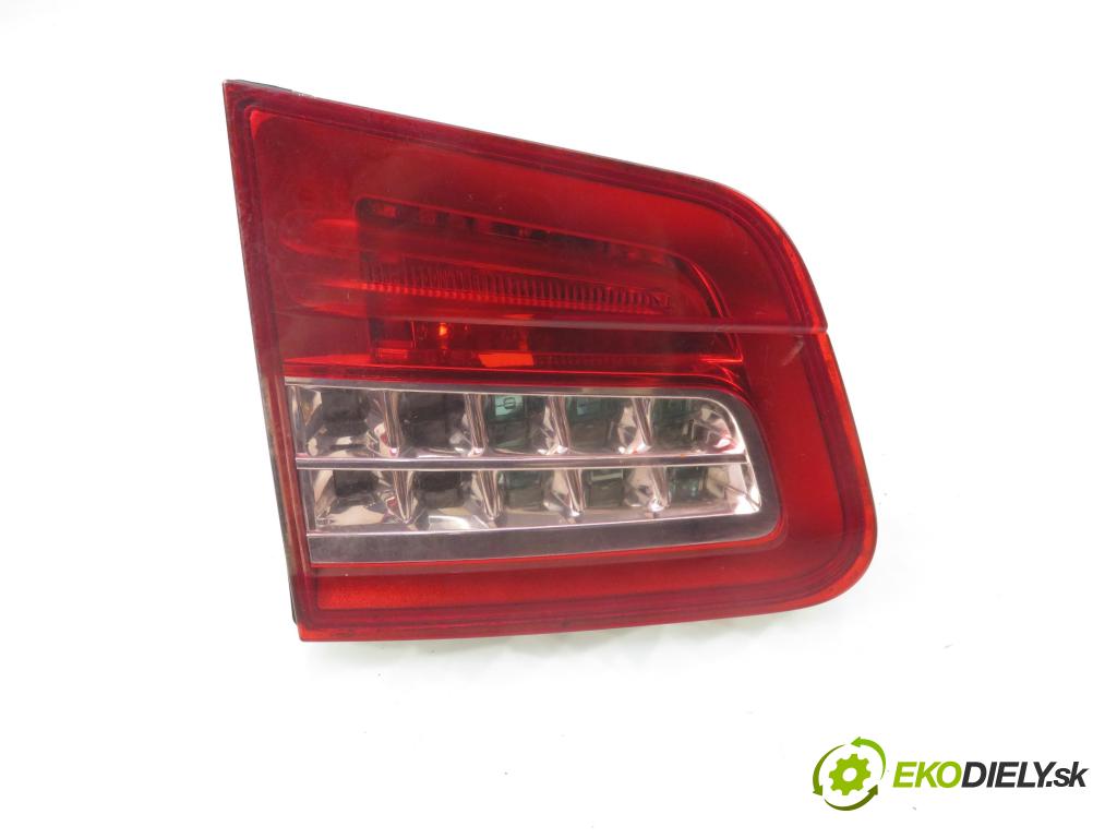 CITROEN C5 III (RD_) SEDAN 2006 100,00 2.0 HDi - RHR (DW10BTED4) 1997,00 Svetlo ľavé zadné kufor 9687583080